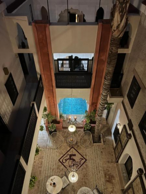 Riad 5 sens
